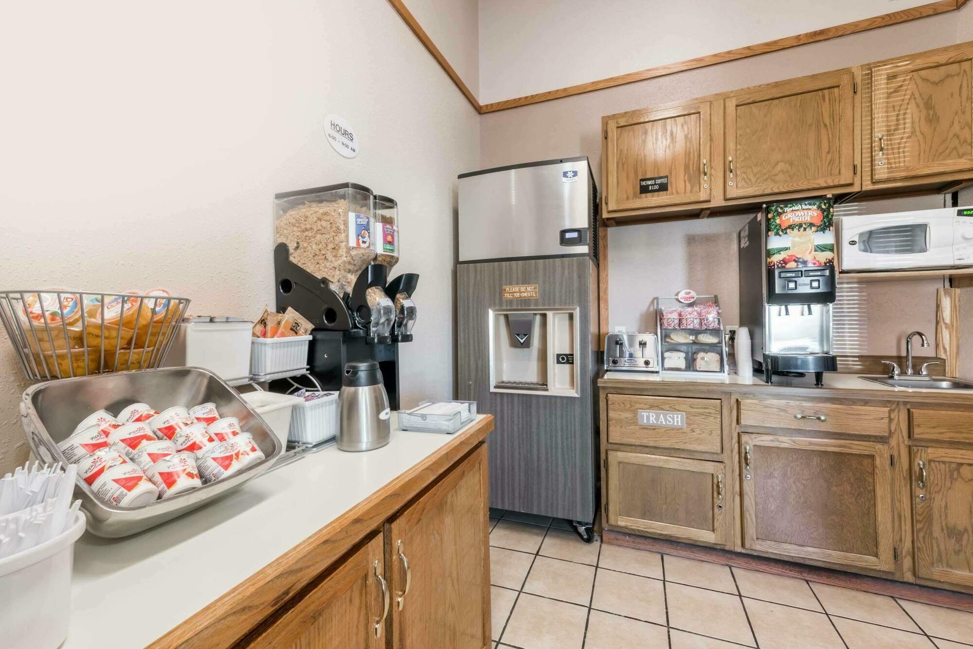 Hotel Super 8 By Wyndham Glendive Exterior foto